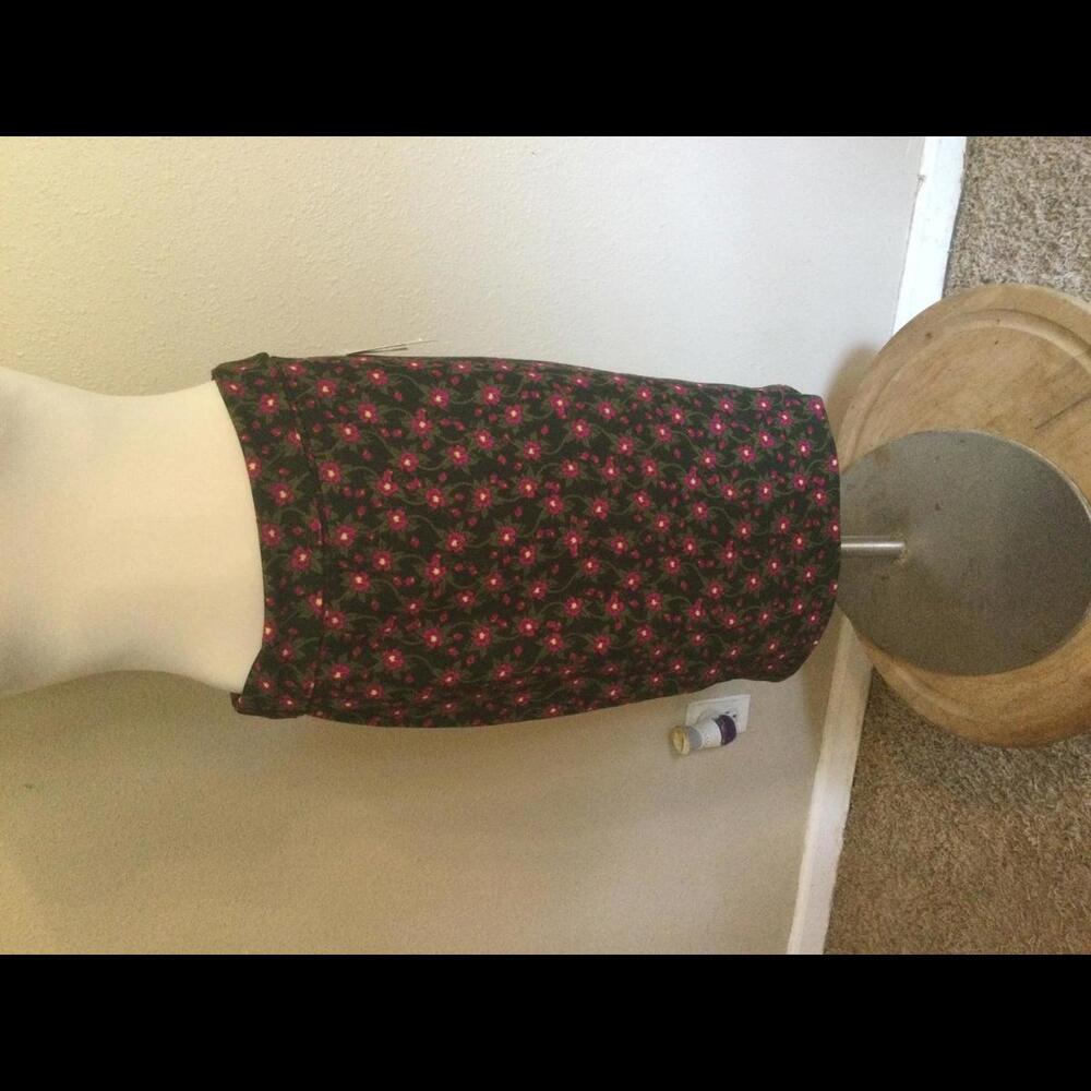 Lularoe - Cassie - L - NWT - Purple Floral